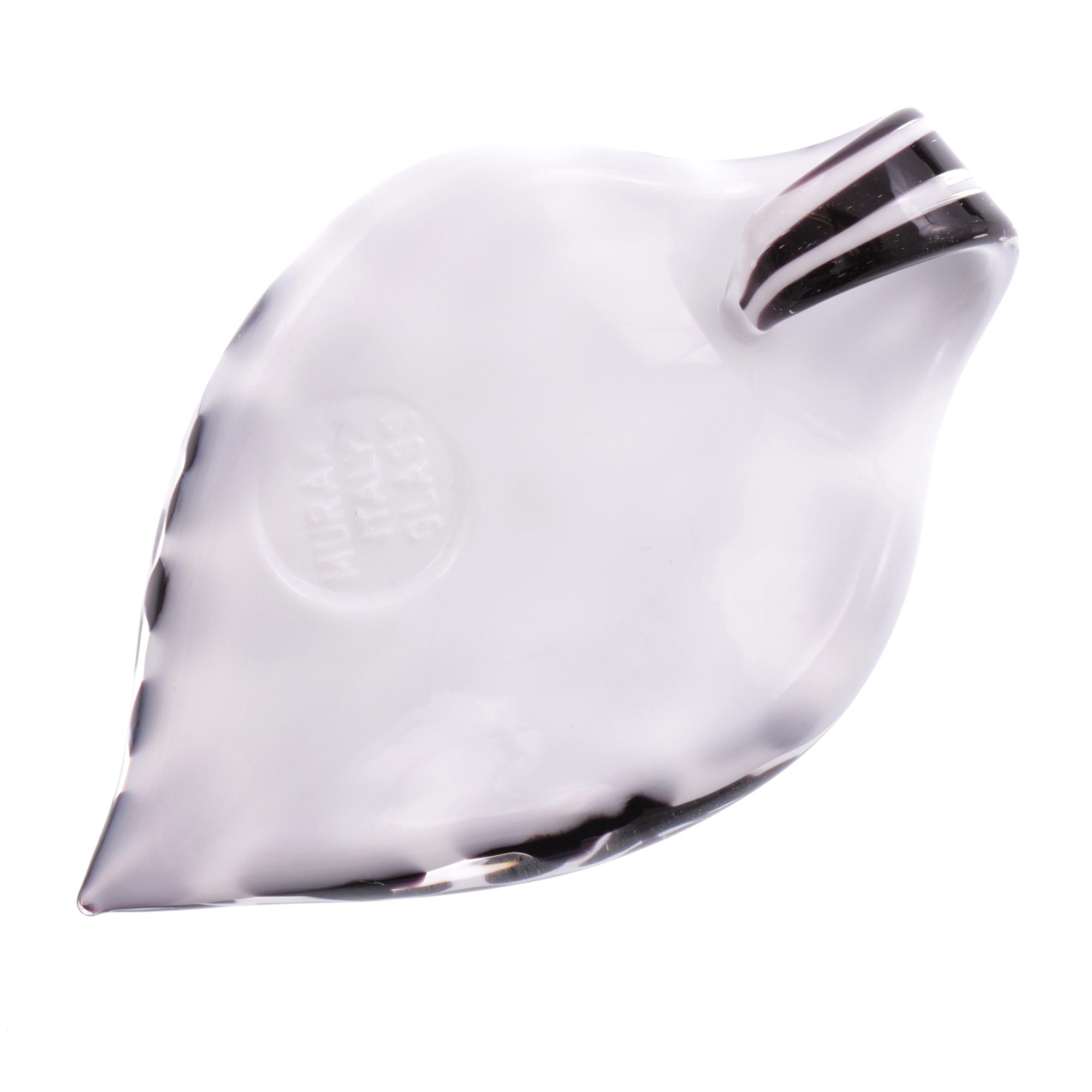 Ein großes Murano Glas Blatt "Pala Grande" Anhänger-schwarz-weiss