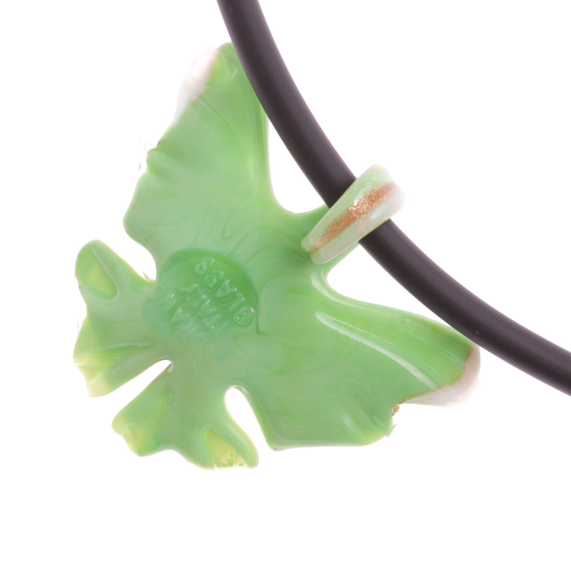 Ein wunderschöner kleiner Schmetterling "Picco Farfalla" -grün-gold